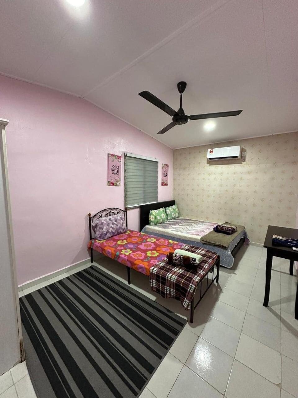 Homestay D Makmur Unit 2 Mersing Bagian luar foto