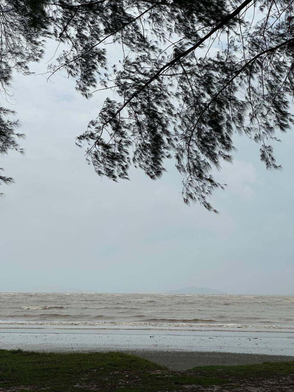 Homestay D Makmur Unit 2 Mersing Bagian luar foto