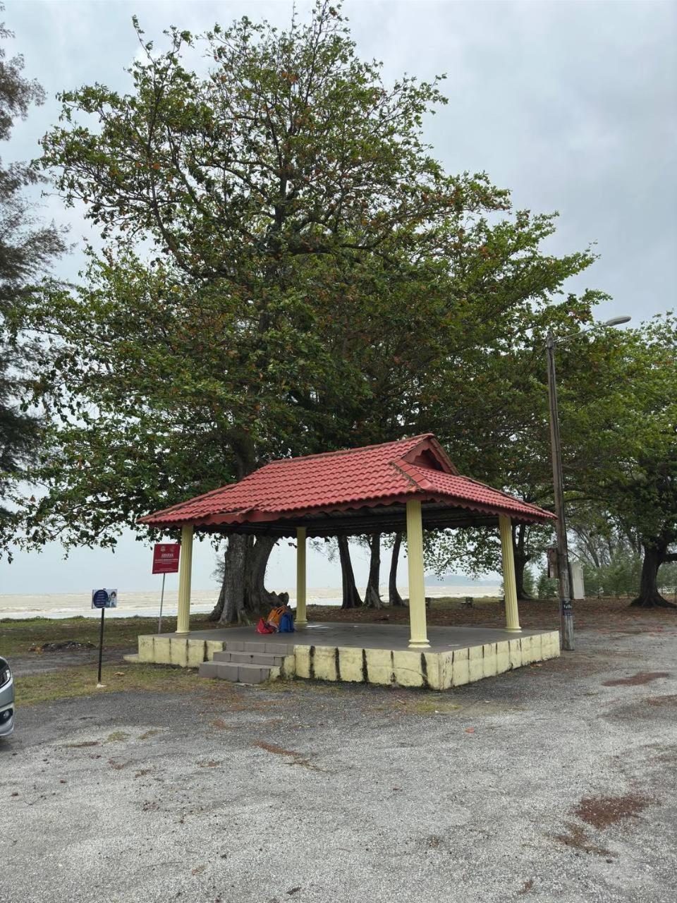 Homestay D Makmur Unit 2 Mersing Bagian luar foto